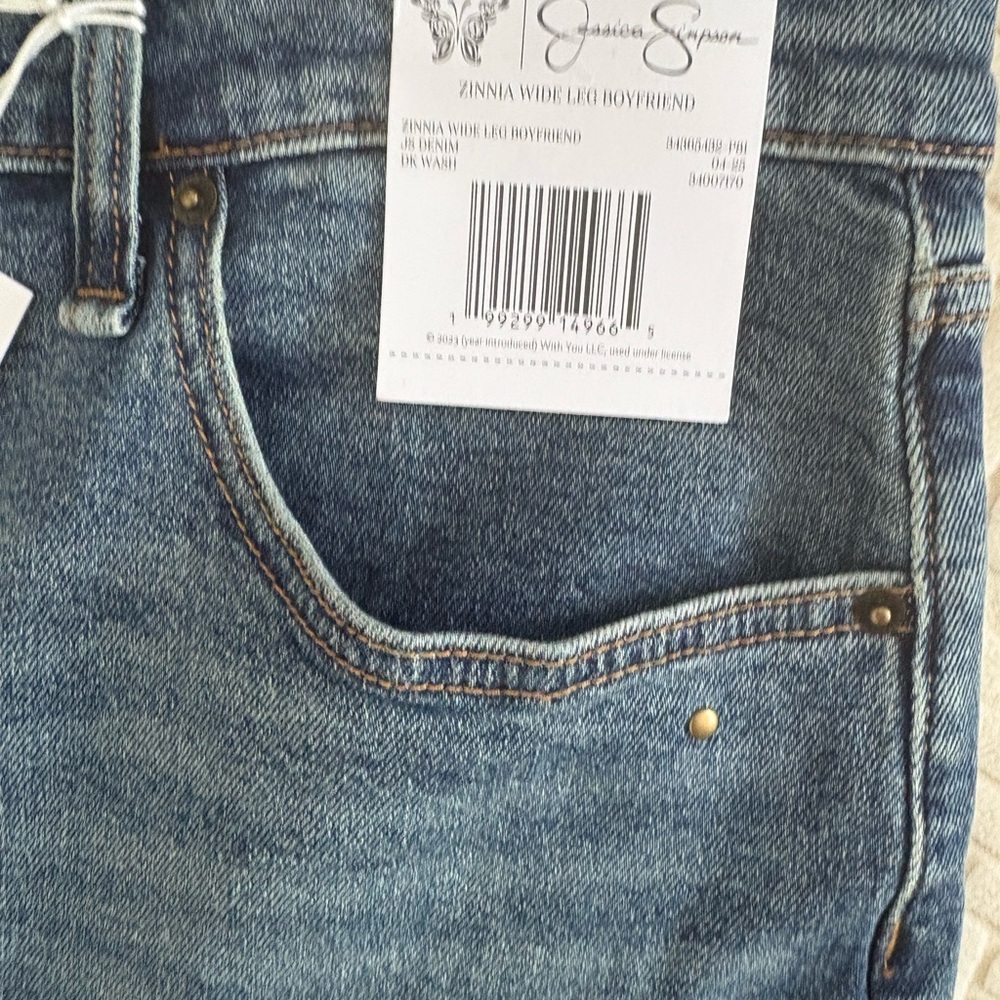 Jessica Simpson Zinnia Wide Leg Boyfriend Jeans NWT - Picture 4 of 9